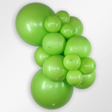 Load image into Gallery viewer, 252643 Fashion (Key) Lime 18&quot; Round (25ct)
