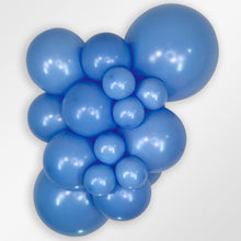 Load image into Gallery viewer, 231969 Fashion Periwinkle Blue 11&quot; Round (50ct)
