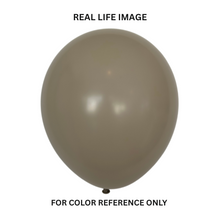 Load image into Gallery viewer, 446189 Fashion White Sand 18&quot; Round (25ct)
