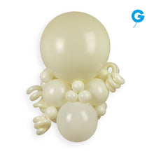 Load image into Gallery viewer, 329889 Gemar Ivory 31" Round (1ct)
