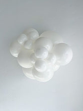 Load image into Gallery viewer, 36008 Tuftex White 36&quot; Round (10ct)
