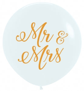56273 Mr. & Mrs. 36" Round (10ct)