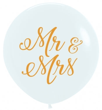 56273 Mr. & Mrs. 36