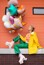 Load image into Gallery viewer, FB111 Roller Skate

